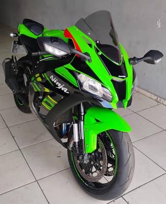KAWASAKI NINJA ZX-10R ABS KRT RÉPLICA 